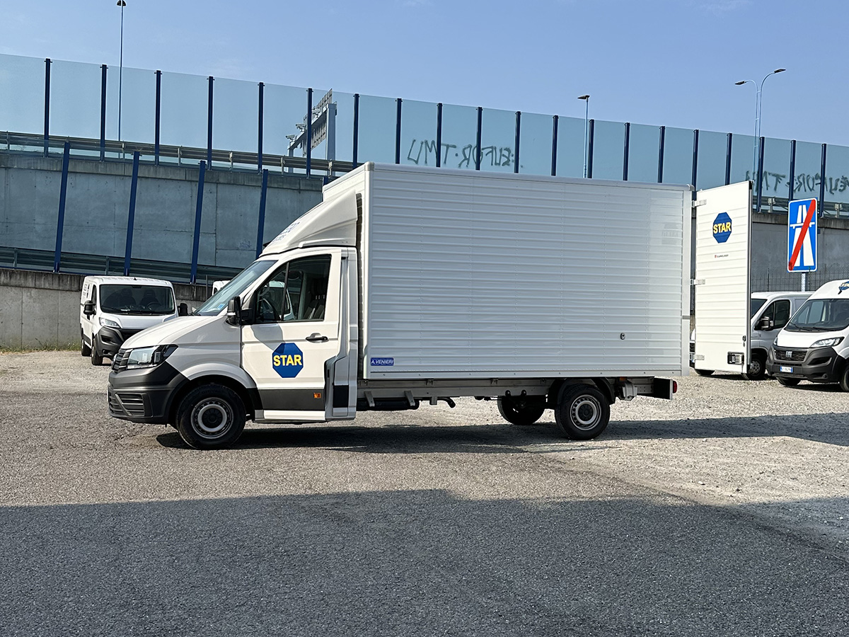 IVECO DAILY FURGONATO IN ALLUMINIO